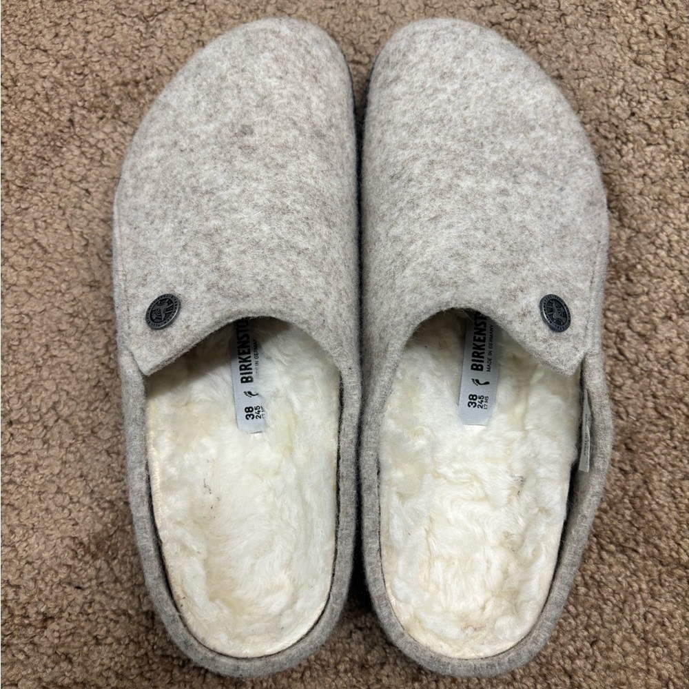 Cozy Eggnog Birkenstock Fur Lining size 38 7-7.5 nwot, no box never worn